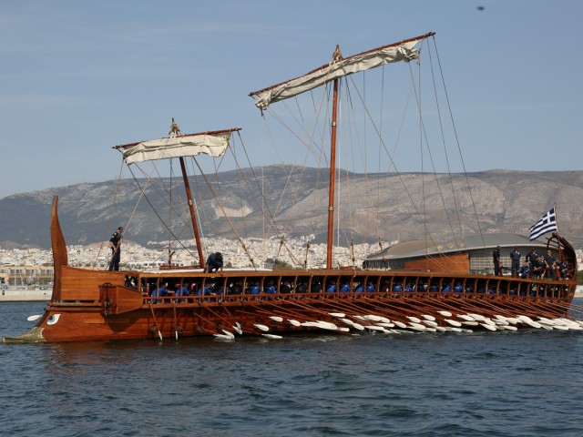 Δήλωσε συμμετοχή να γίνεις ένας από τους 170 κωπηλάτες της τριήρης Ολυμπιάς