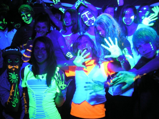 Neon party στο Bolivar