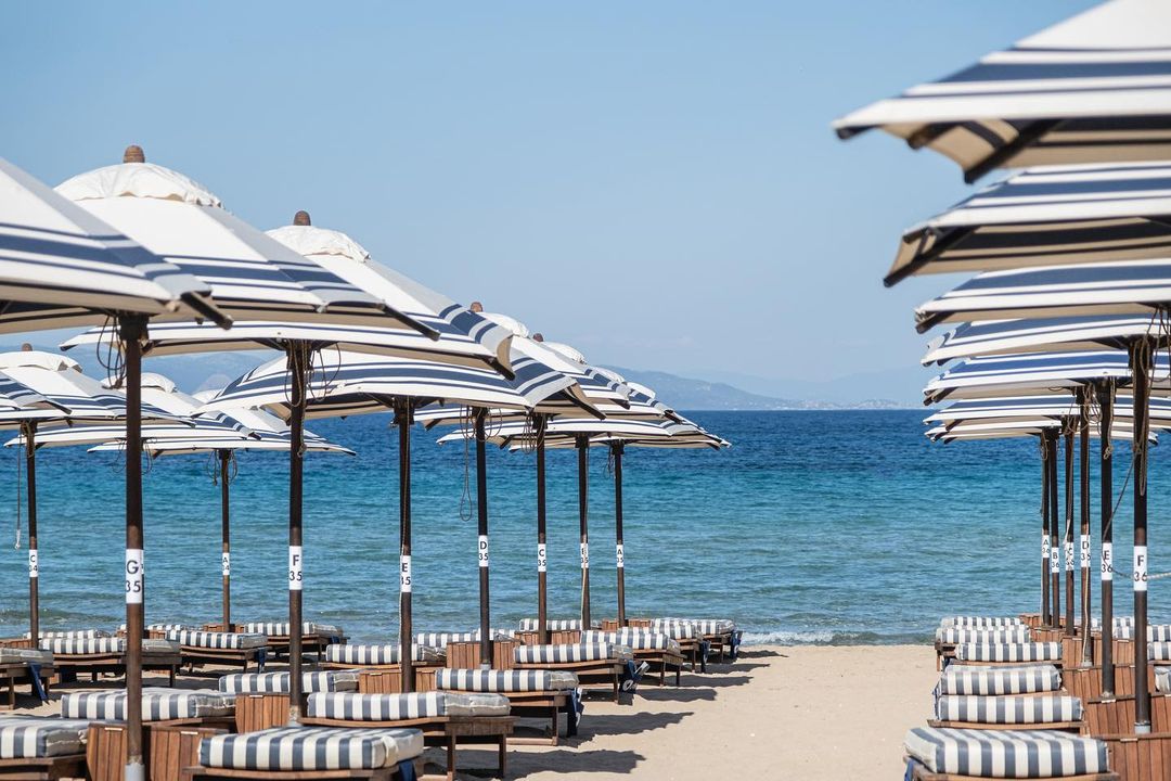 The beach bars along the Athens Riviera, from Alimos to Sounio