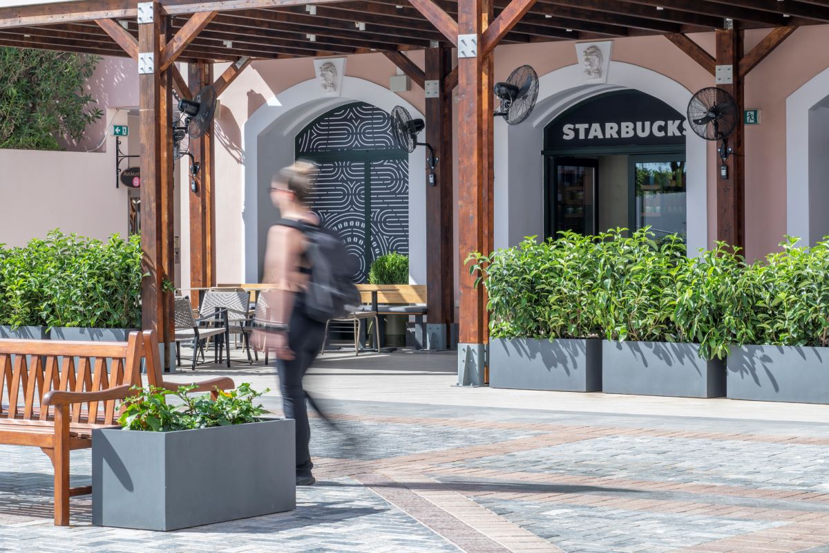 Νέο κατάστημα Starbucks στο εμπορικό Designer Outlet Athens