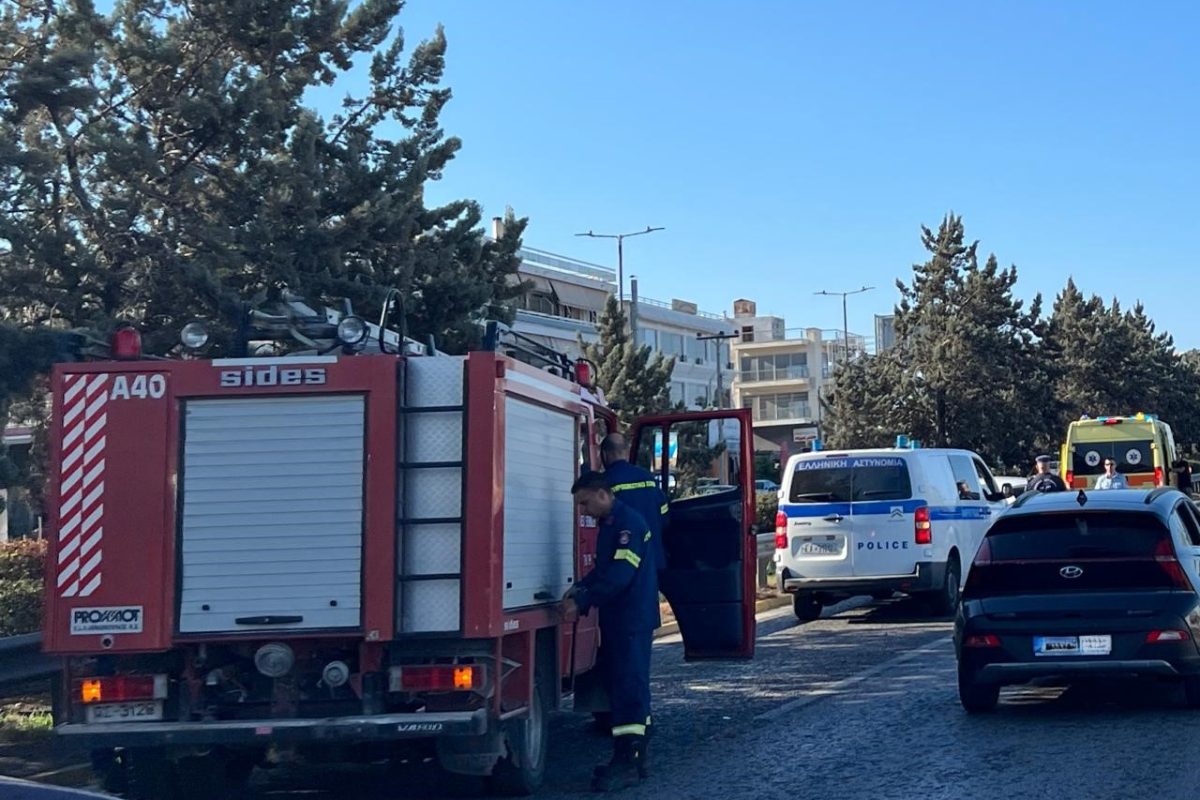 Λ. Βουλιαγμένης: Σοβαρό Τροχαίο με πέντε αυτοκίνητα – Εικόνες από το σημείο