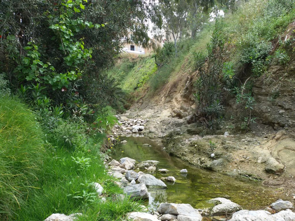 Τι συμβαίνει με το πολυδαίδαλο έργο διευθέτησης στο Ρέμα Πικροδάφνης